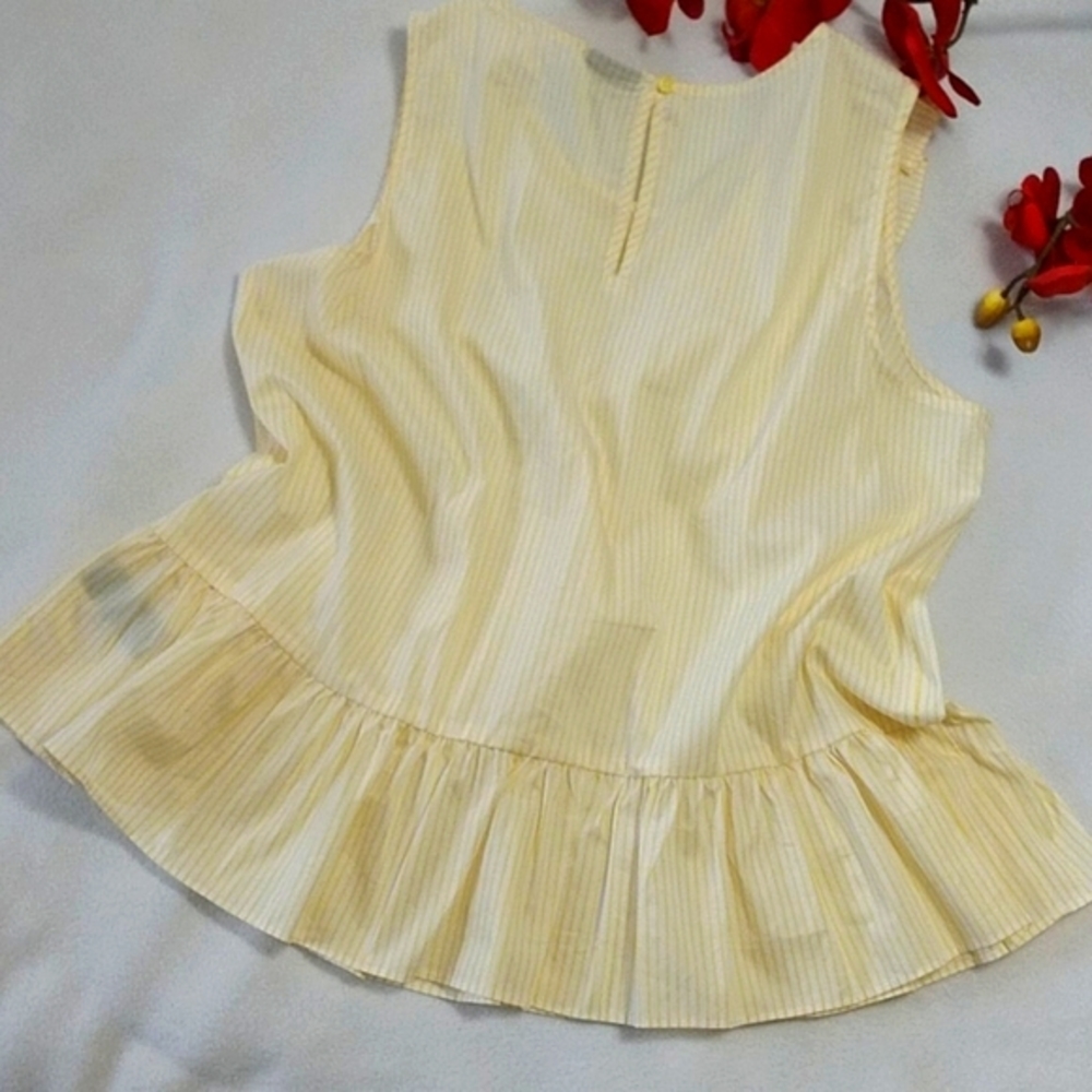 NEW Peplum Top Pastel Yellow Worthington Stretch Pullover Sleeveless Pinstripe M - Picture 3 of 8